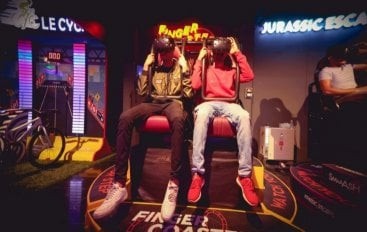 VR games at Smaaash Mall of India