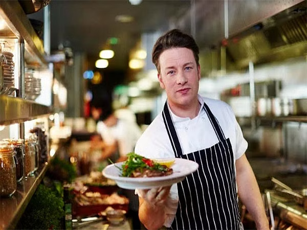 Fabindia Experience Centre in Noida will host cafe by Jamie Oliver
