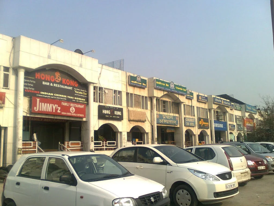Jagat Farm Market, Greater Noida: Budget Fashion, Street Food & Daily Shopping - Gamma 1 Greno