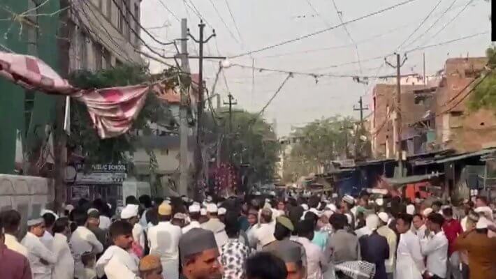Eid Prayers in Noida 2026: Where to Pray, Timings & Practical Guide